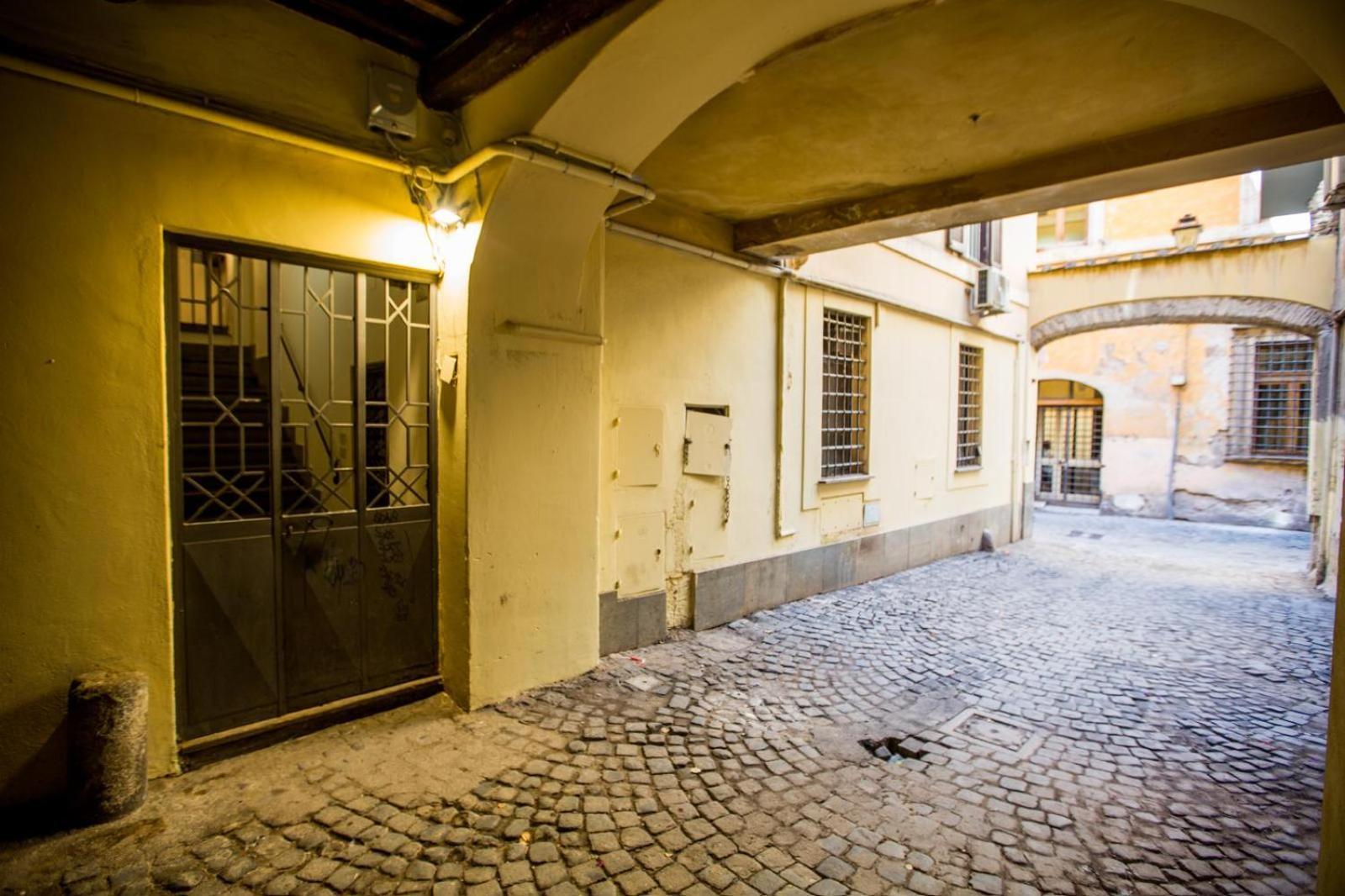 Campo De Fiori Apartment Roma Zewnętrze zdjęcie